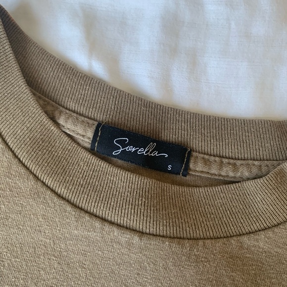 SORELLA GIRLS TOUR TEE - Picture 2 of 3